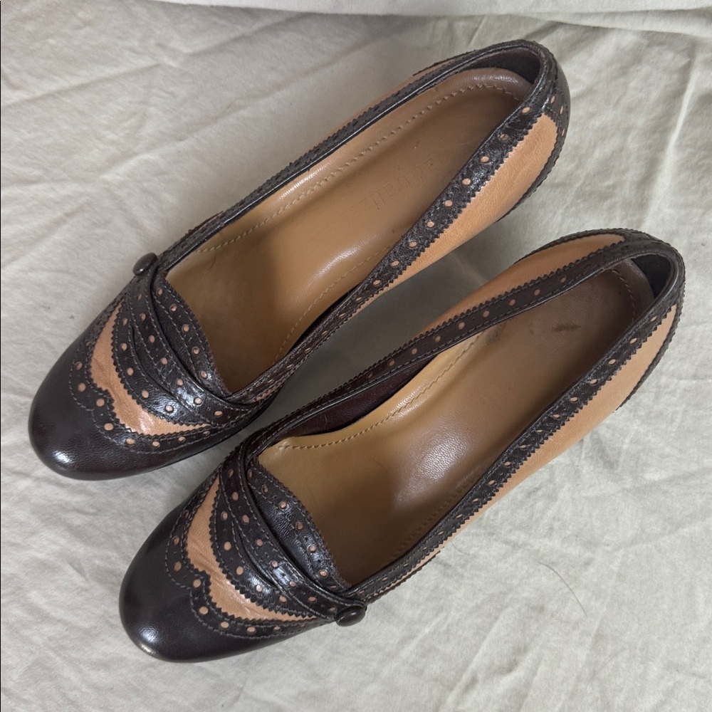 Naturalizer women’s brown spectator pumps with kitten heel and brogue detailing - Picture 3 of 7